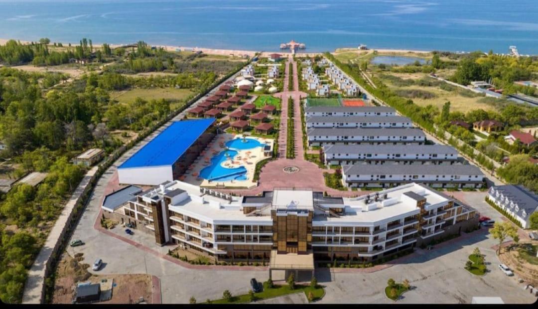 Таунхаус В Baytur Resort Бостери Экстерьер фото