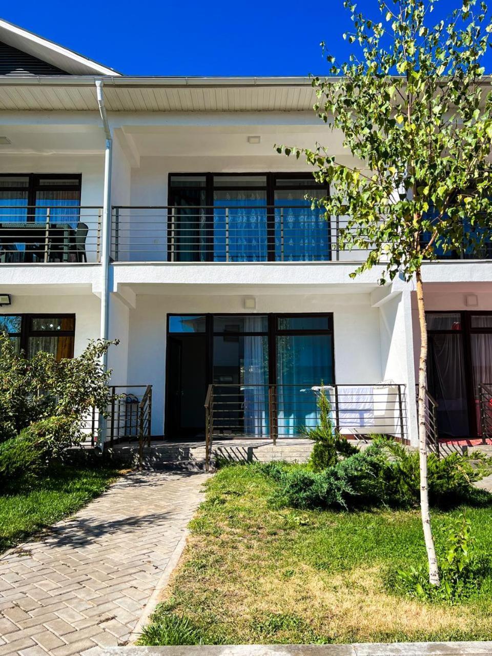 Таунхаус В Baytur Resort Бостери Экстерьер фото